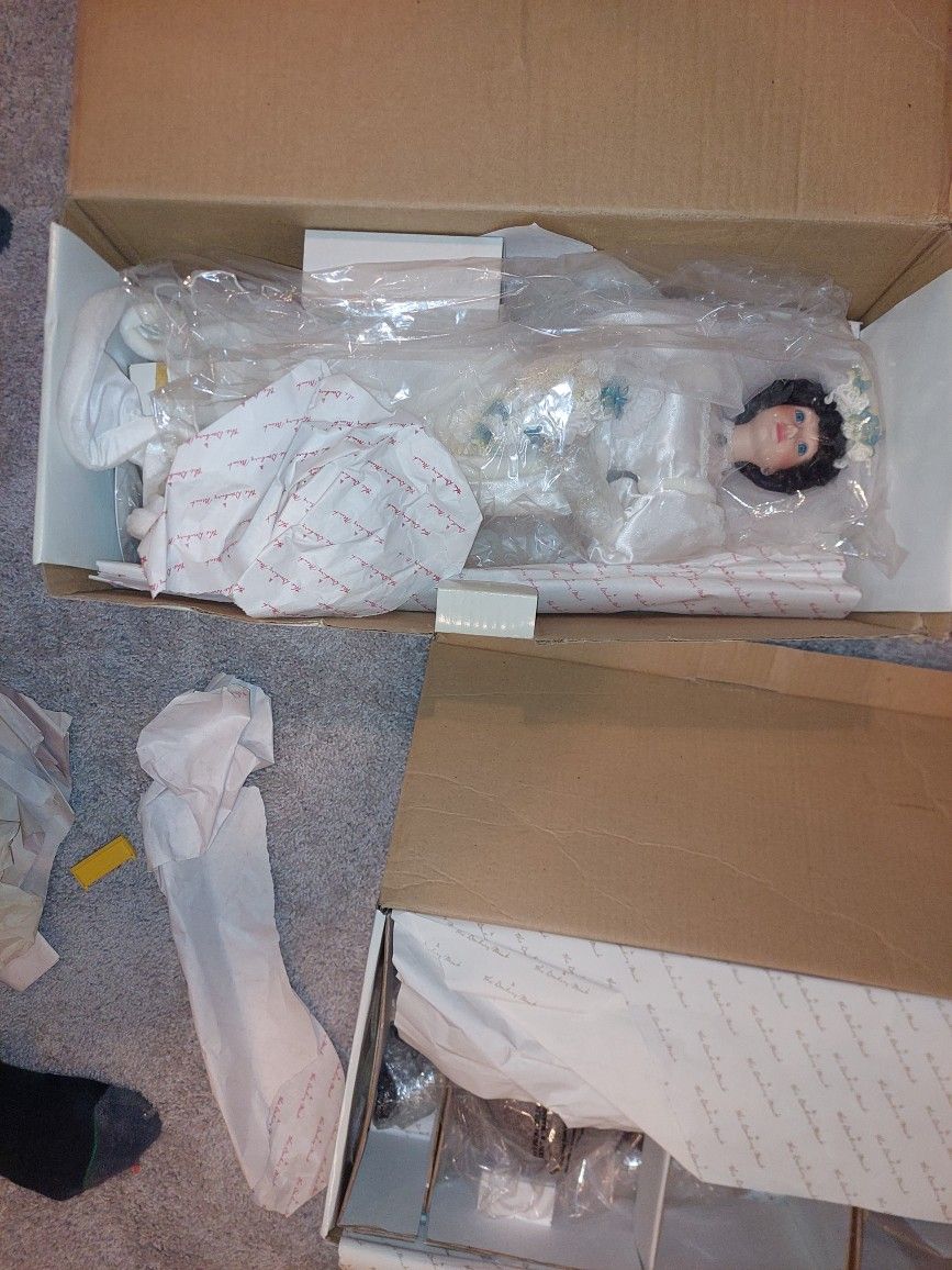 Vintage Collectible Porcelain Dolls