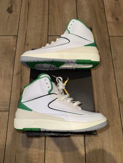 Air Jordan 2 (Lucky Green)