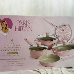 PARIS HILTON 8-PIECE COOKWARE SET - BRAND NEW