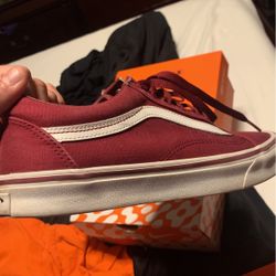Burgundy Vans Old Skool