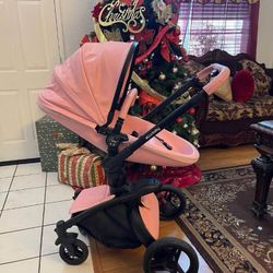 I’m Selling This Beautiful Stroller