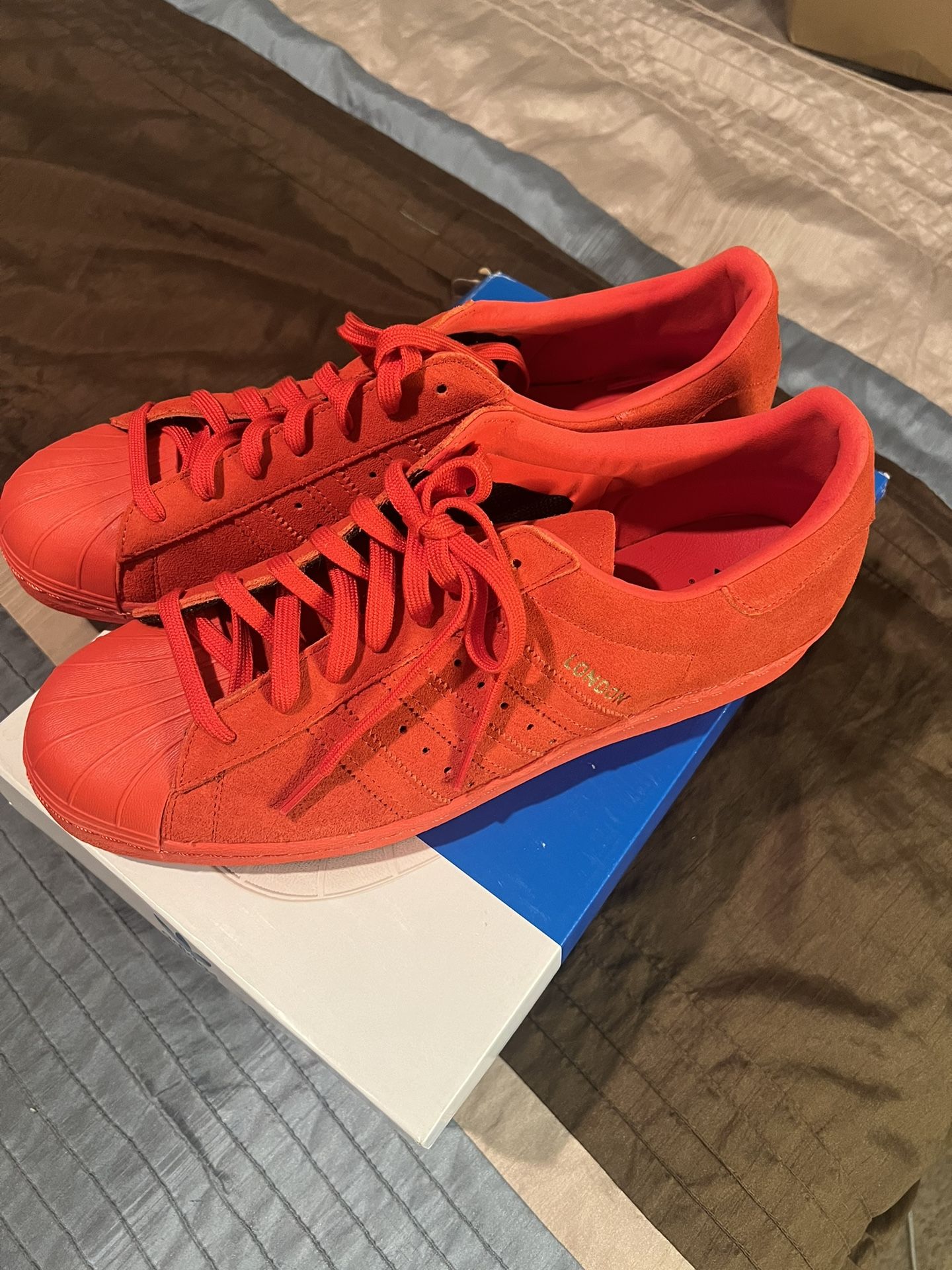 Adidas Superstar 80’s City Series Size 13