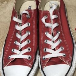 Women’s Size 8 Converse Major Cross Streets Power & Higley