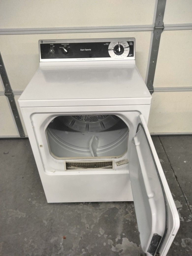GE Commercial Quality, Heavy Duty, Super Capacity, Electric Dryer
