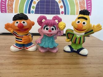 SESAME STREET CHARACTERS  - ERNIE, ABBY CADABE, BERT …3 INCHES 