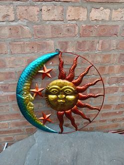 New Metal Sun/ moon Outdoor Patio Decor