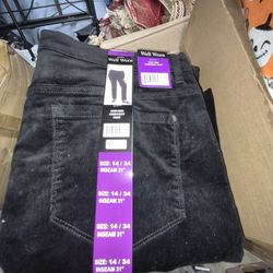 Woman Jeans  And  Sonm New balance 