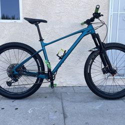 27.5 MTB Giant Fathom 