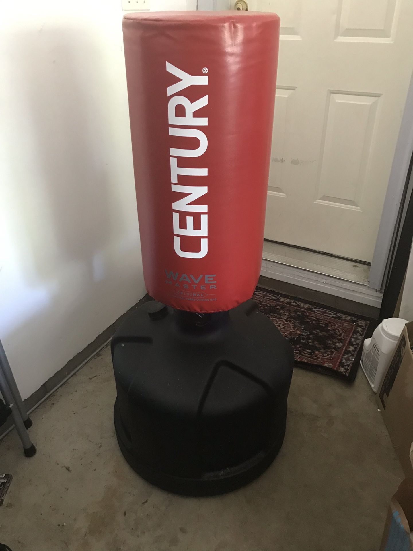 Punching bag martial arts fineness