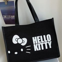 Hello Kitty Tote & Cosmetics Bag 