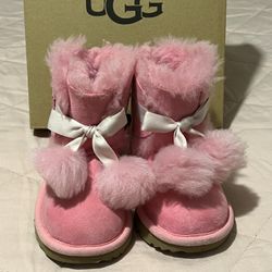 Toddler Uggs Size7