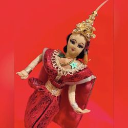 Thai Thailand Dancer Original Vintage Antique Fine Art All Silk Face Doll Statue