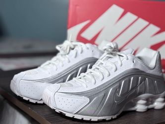 Nike Shox R4 White Metallic Silver Size 7.5