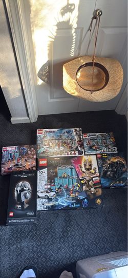 Lego Marvel/DC sets brand new sealed