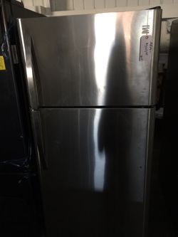 Kenmore stainless top freezer fridge