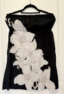 Black Strapless Dress with White Floral Print – Size L
