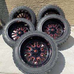 Rims And Tires  35/12.50/22