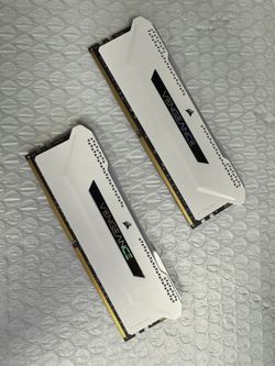 Corsair Vengeance RGB 32gb White DDR4