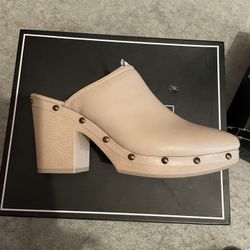 Women’s Shoes