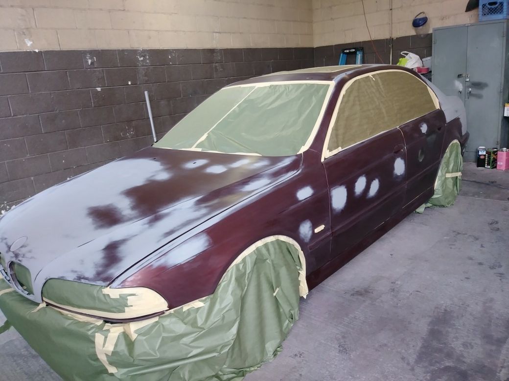 Trabajos d body shop y pintura d carros Buenos precios. Dr trabajan con aseguranzas.
