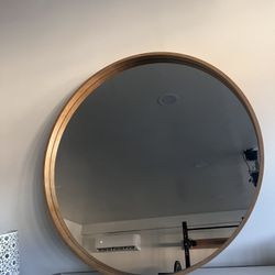 Round Mirror