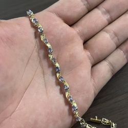 14K Gold Blue Aquamarine Tennis Bracelet 7 Inches