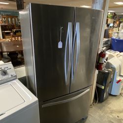 WHIRLPOOL 36″ Counter Depth French Door Refrigerator Model WRF540CWBM01