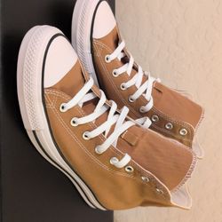 Men's CONVERSE ALL-STAR - Size 10.5  NEW