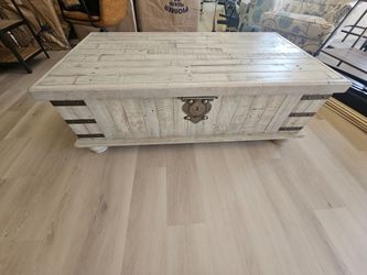 Lift Top Coffee Table w/Storage