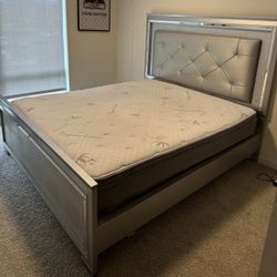 California King Bedroom Set!