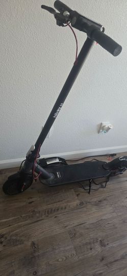 Electric scooter