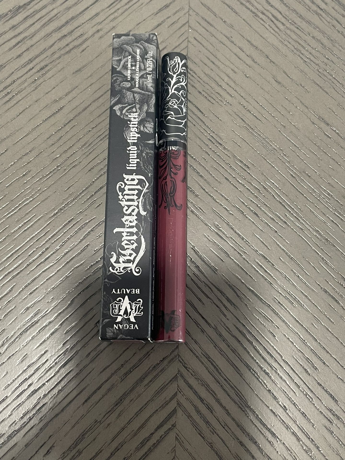 KVD Everlasting Liquid lipstick
