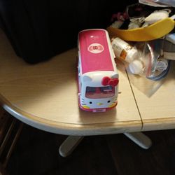 Hello Kitty Van