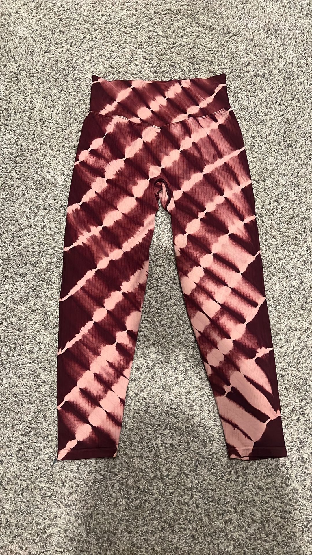 ***NEW***VS PINK Leggings Size Medium 