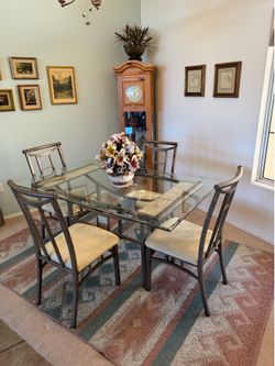 Dinning table and chairs