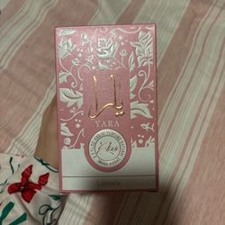 Yara Lataffa 3.4fl.oz. 