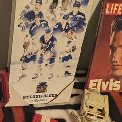 Vintage Die Cast Cars Some In Boxes, Some Rare.