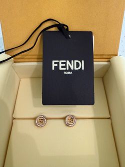 Fendi Stud earrings