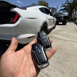 Llaves De Autos / Car Keys