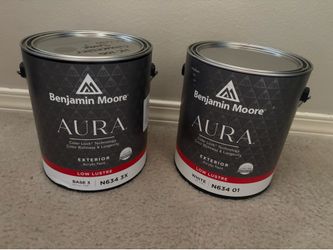 Brand new paint. BM AURA 4.5 gallons