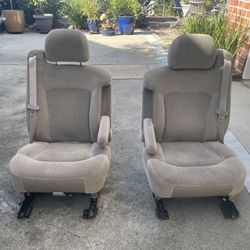 Ford Rear Captains Chairs