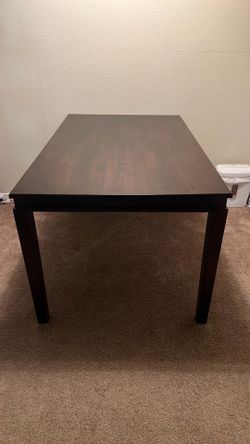 Kitchen/Dining Table