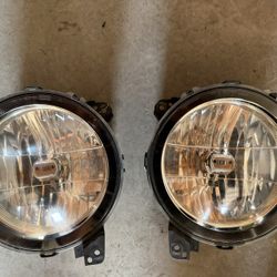 Jeep JT & JL Headlights 