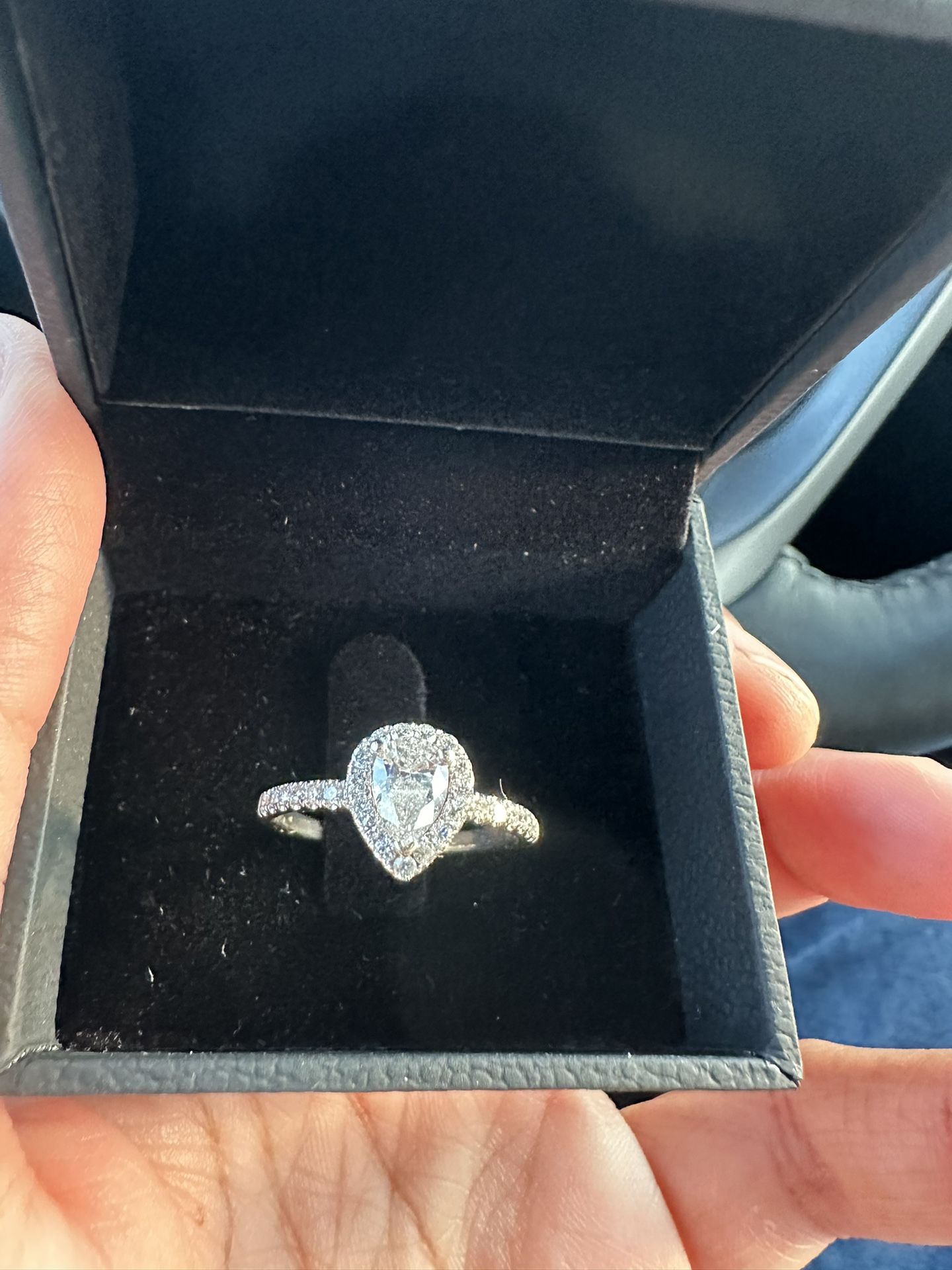 1.5 carat Diamond Pearl Ring 