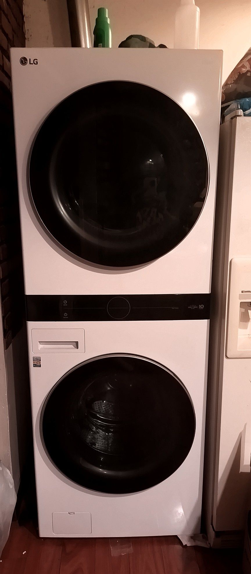 LG ThinQ Washtower, White , WKE100H*A / WKG101H*A