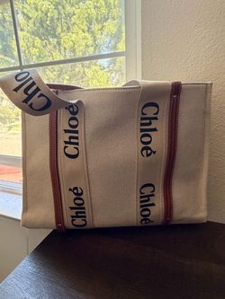 Chloé Woody Canvas Tote Bag