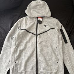 nike tech 