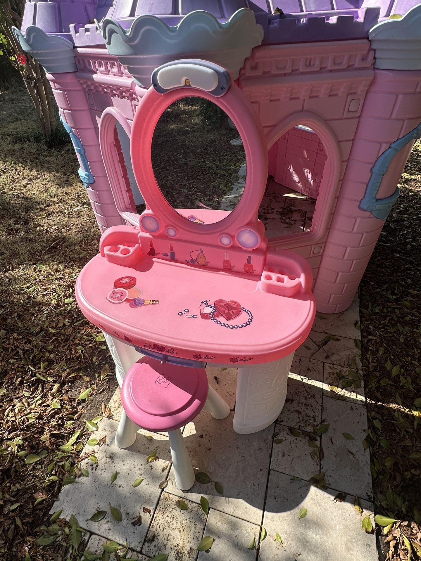 Step2 Vanity 