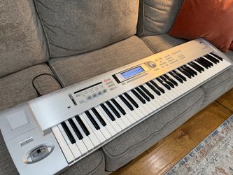 Studio sale 76 key keyboard case, Korg triton Le 76