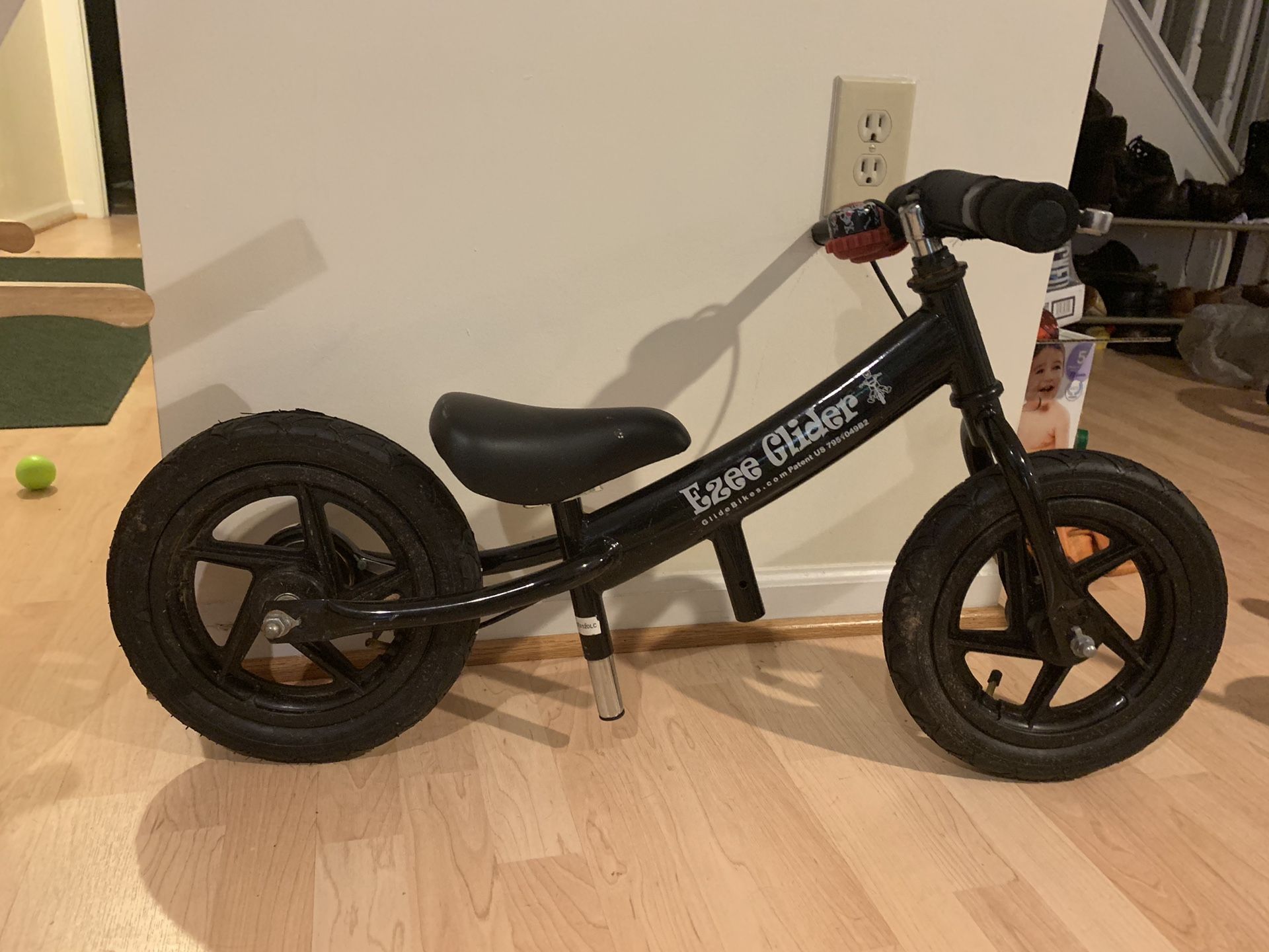 Ease glider balance bike